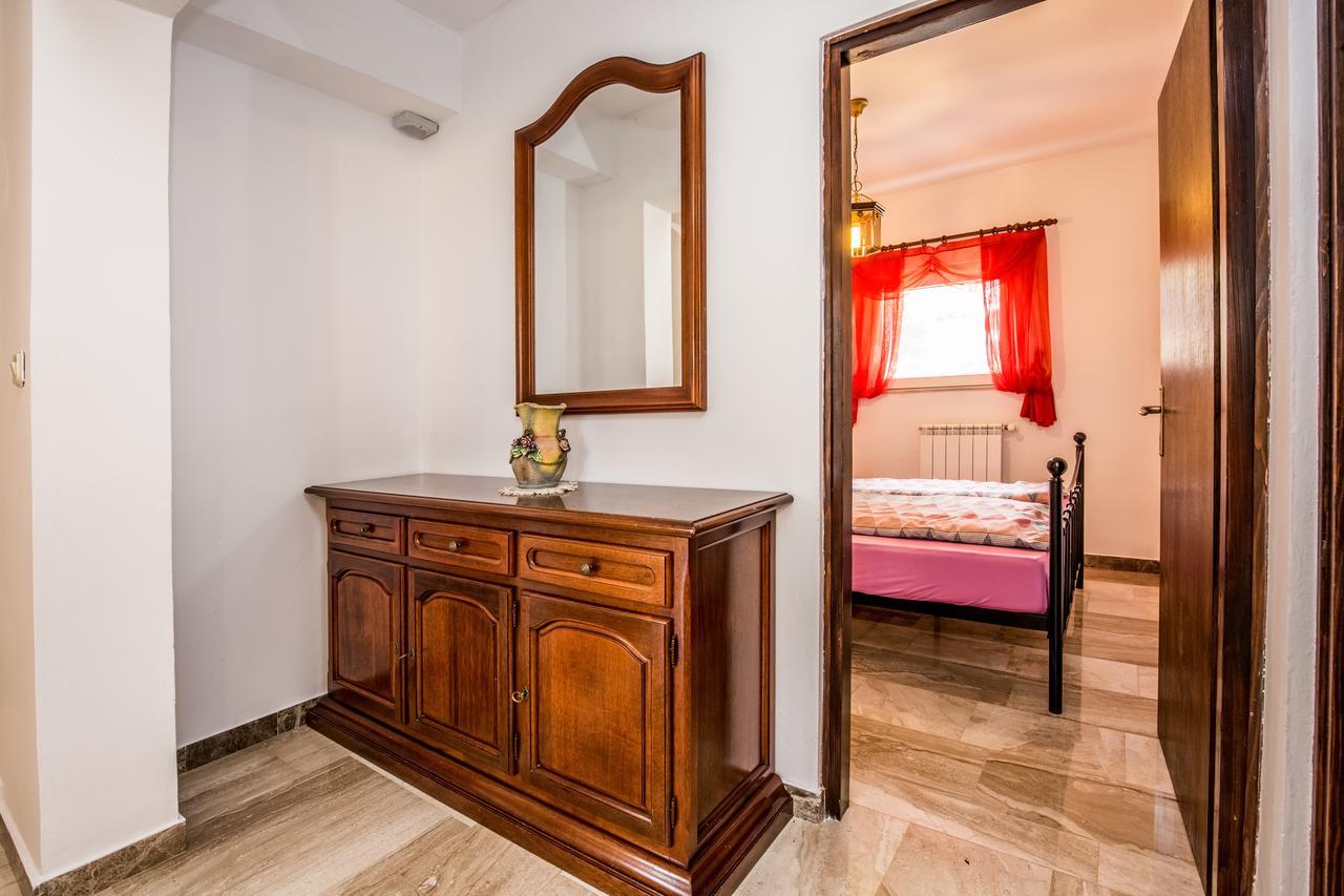 Apartment Carolina Ližnjan Zewnętrze zdjęcie