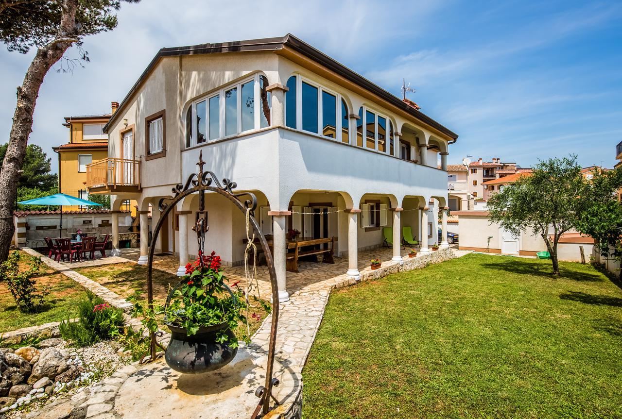 Apartment Carolina Ližnjan Zewnętrze zdjęcie